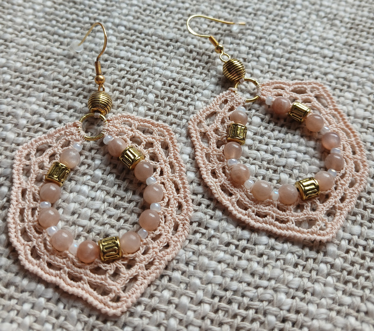 Boucles d'oreilles pierre de lune rose