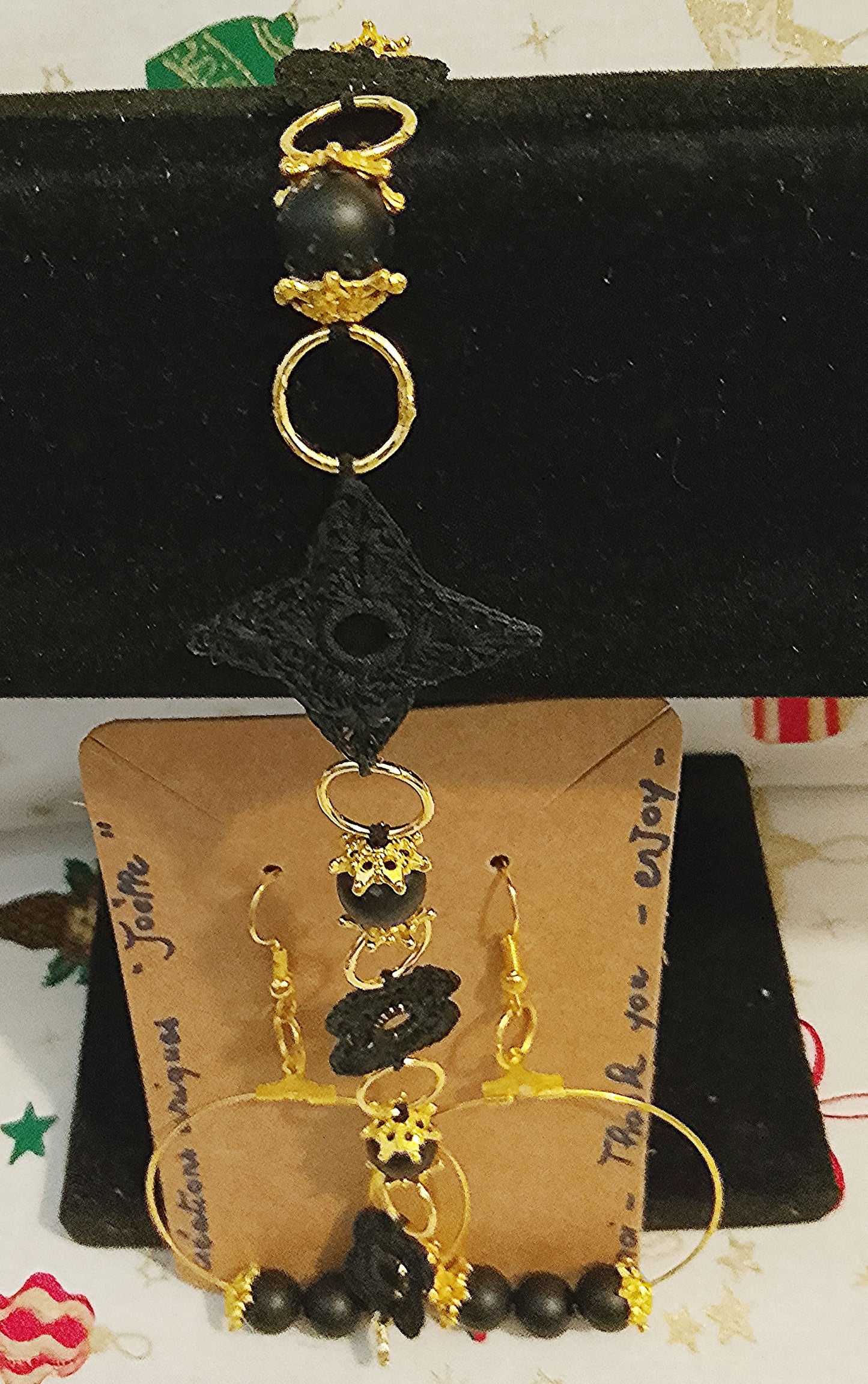 Ensemble Gaby bracelet et boucles d'oreilles noir