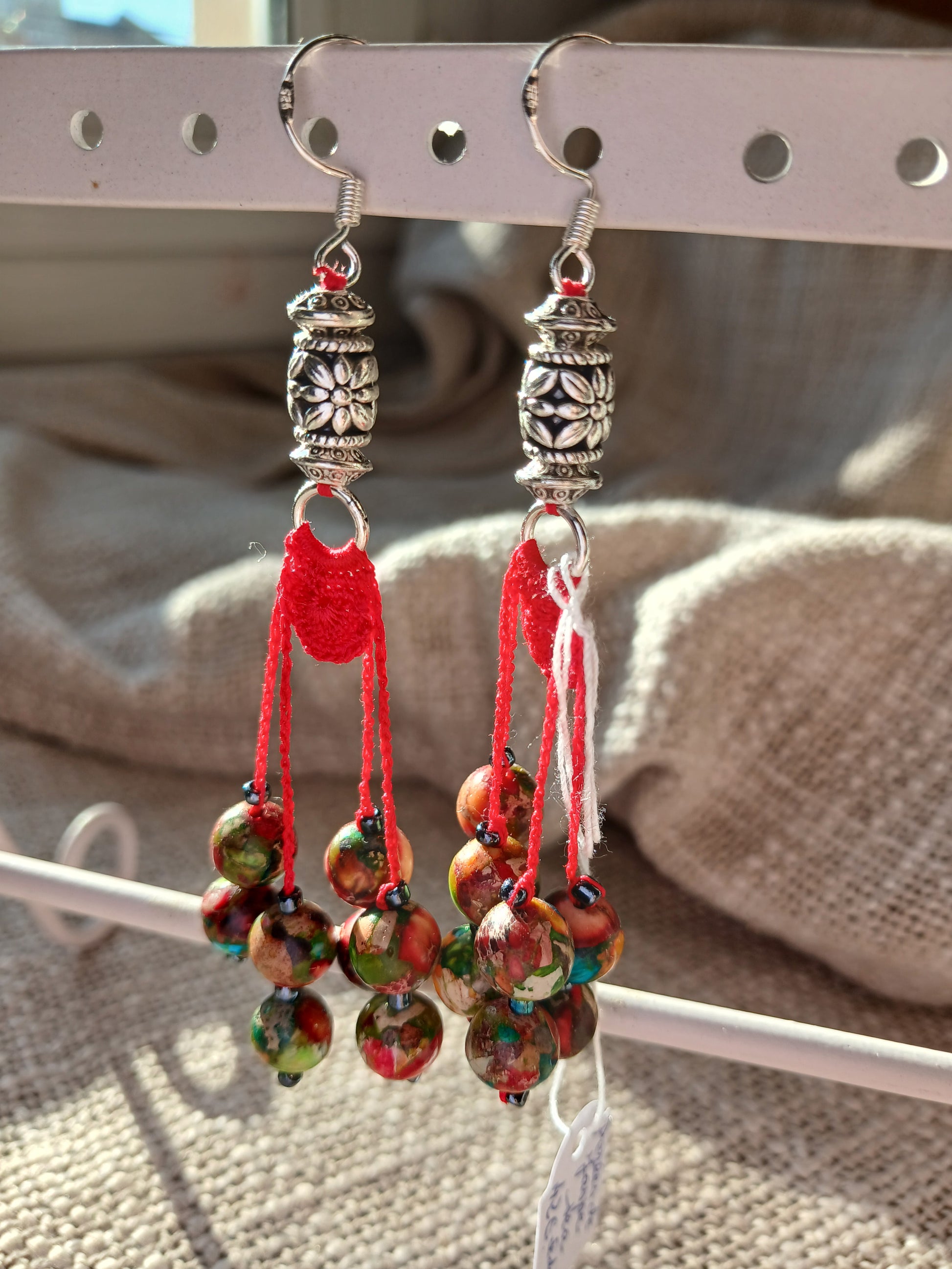 boucle d'oreilles rouge fait main en France, perles de jaspe sea sediment