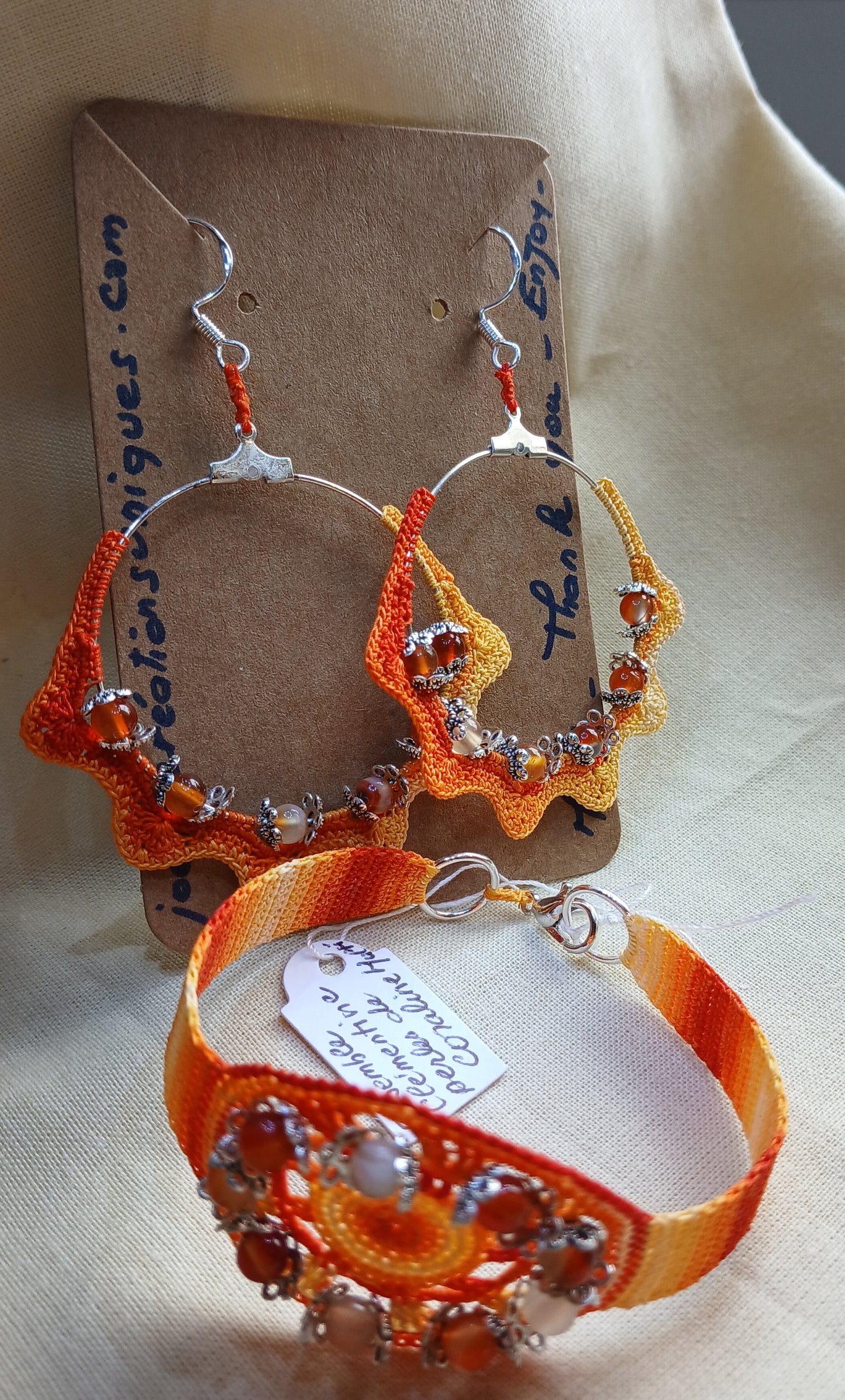 Ensemble Clémentine – Bracelet & Boucles Créoles Dégradé Orange Perles de Coraline