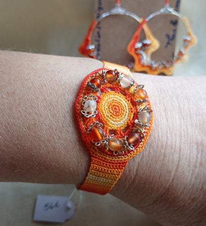 Ensemble Clémentine – Bracelet & Boucles Créoles Dégradé Orange Perles de Coraline