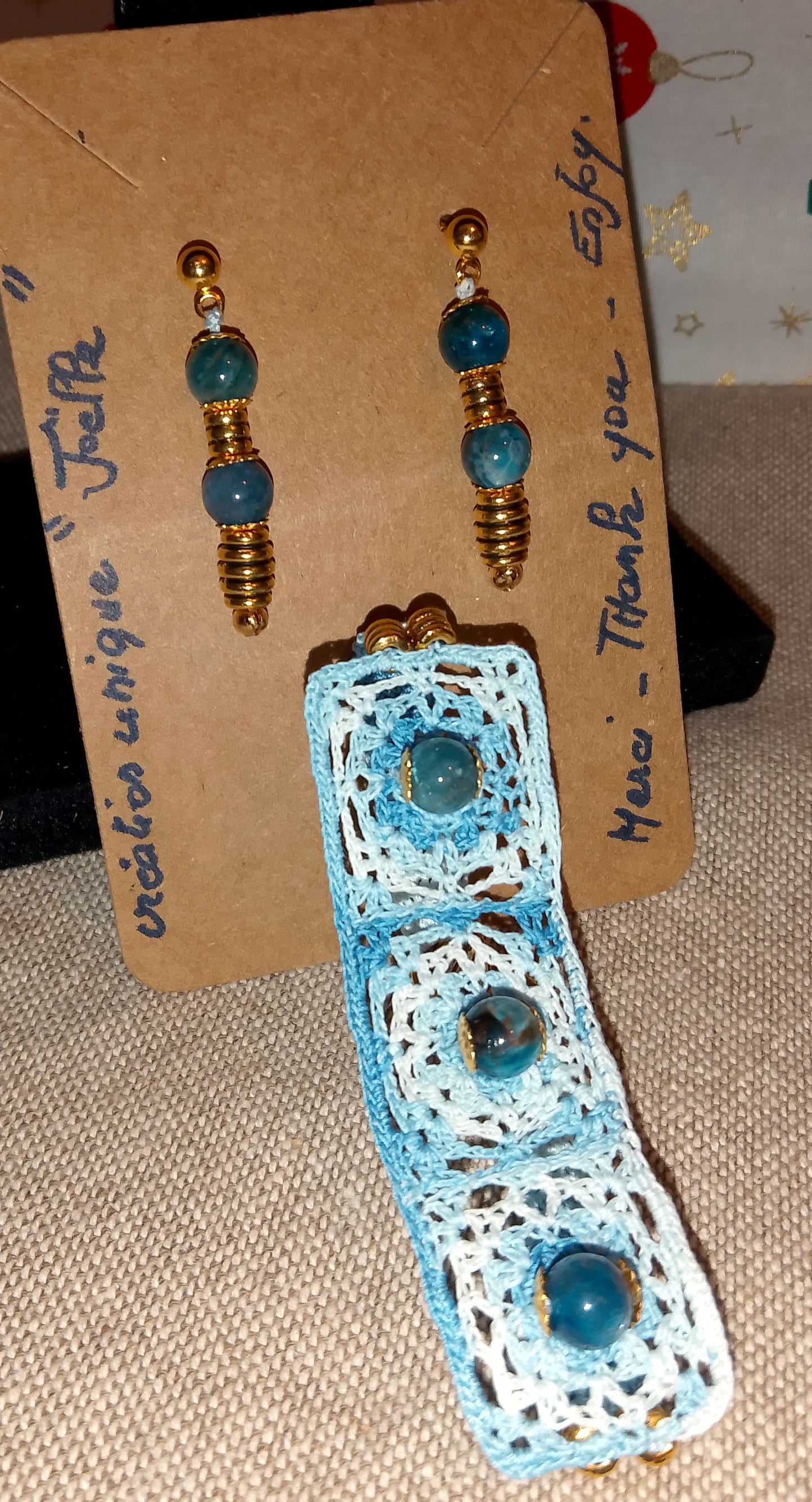 Ensemble bracelet et boucles d'oreilles Manon