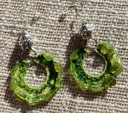 Boucles d'oreilles  Péridot facetté & Péridot brut
