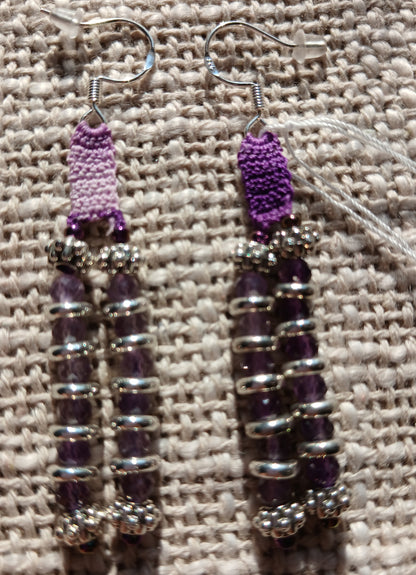 Boucles d'oreilles crochet coton dégradé violet — Améthyste facettée — Argent 925