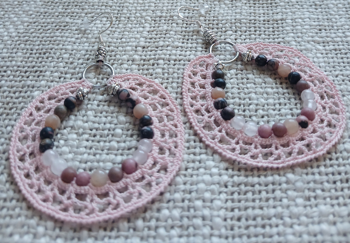 Boucles d'oreilles créoles rhodonite, quartz rose & pierre de lune