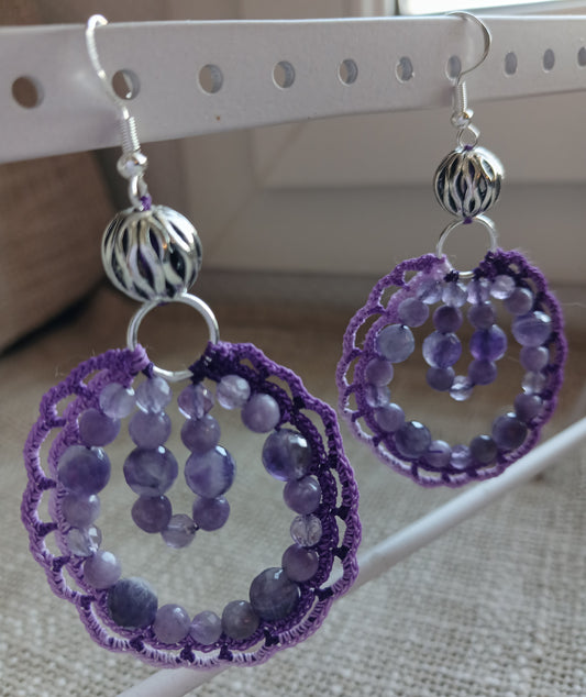 Boucles d'oreilles Améthyste chevron, Améthyste & Lépidolite · Dégradé violet