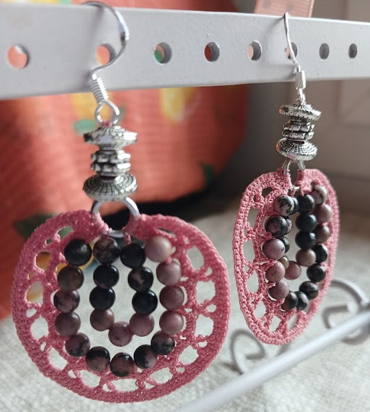 Boucles d'oreilles crochet coton rose soutenu – Perles de rhodonite & Argent 925