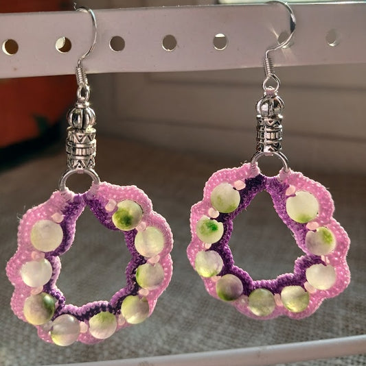 Boucles d'oreilles coton violet dégradé & perles de jade violet et vert