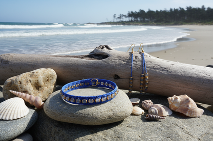 Ensemble Lys - Ambiance océanique avec rochers, vagues et coquillages
